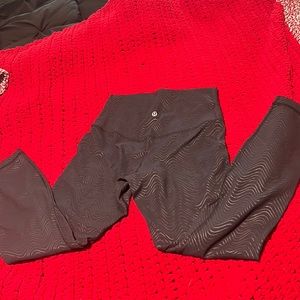 Lululemon like new leggings